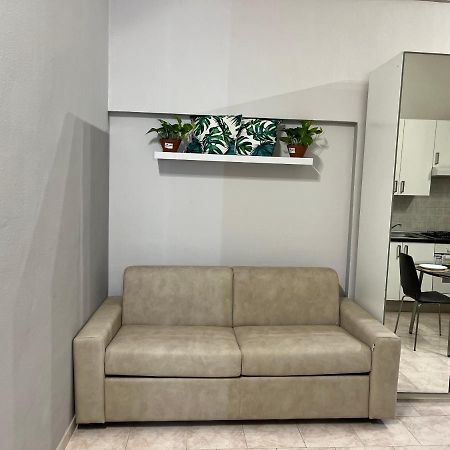 * Maciachini Apartment * Milan Luaran gambar