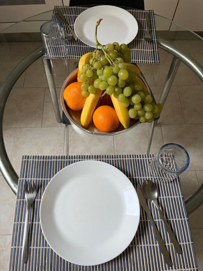 * Maciachini Apartment * Milan Luaran gambar